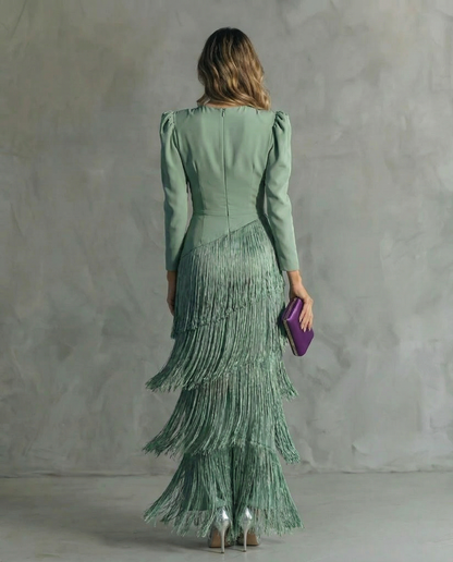 Elena | Elegante Vestido con Flecos